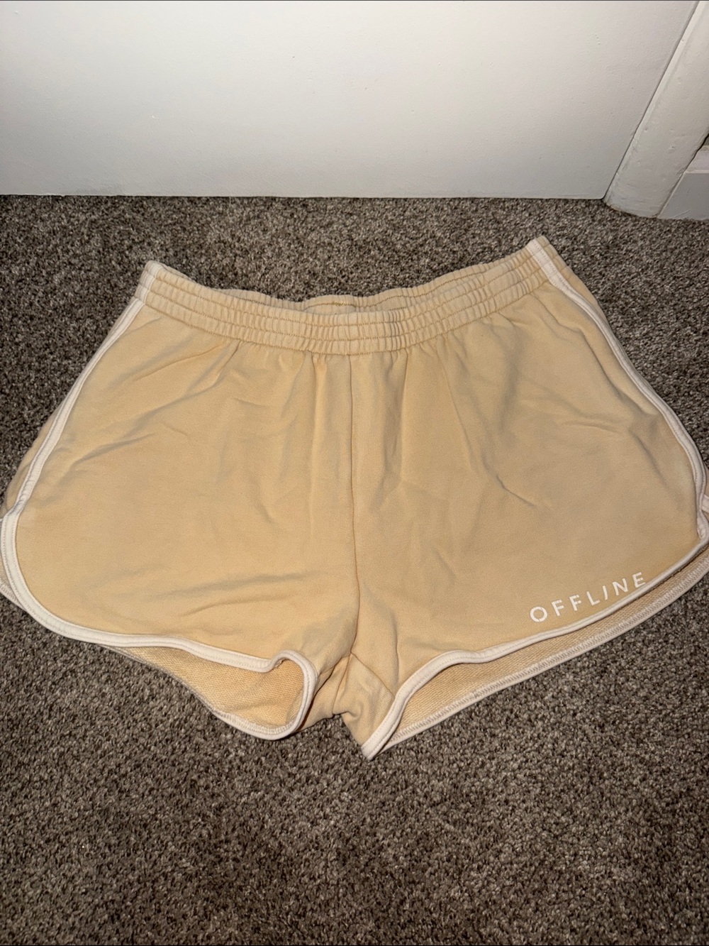 Offline by Aerie Women's Cream Running Shorts